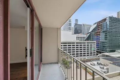 200 N Dearborn Street #1007, Chicago, IL 60601 - Photo 18