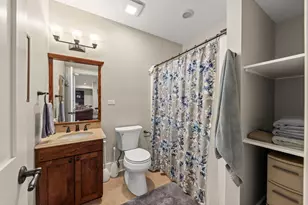 451 Lowell Ave, Glen Ellyn, IL 60137 - Photo 34