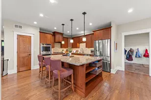 451 Lowell Ave, Glen Ellyn, IL 60137 - Photo 10