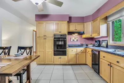 2501 S Vaupell Drive, McHenry, IL 60051 - Photo 10