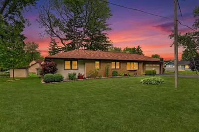 2501 S Vaupell Drive, McHenry, IL 60051 - Photo 2