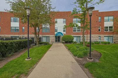 3265 Kirchoff Road #127, Rolling Meadows, IL 60008 - Photo 1