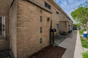 [Address not provided], Forest Park, IL 60130 - Photo 4