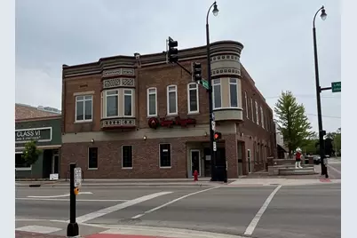 102 S 2nd Street #B, Dekalb, IL 60115 - Photo 2