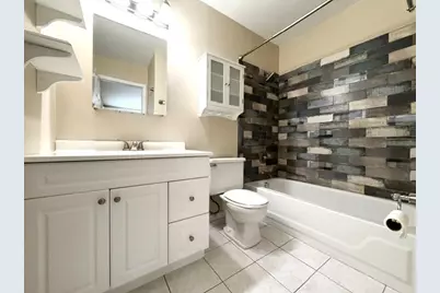 129 Rumsey Place, Westmont, IL 60559 - Photo 12