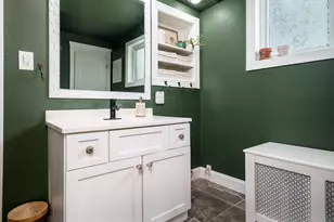 428 N London Ave, Rockford, IL 61107 - Photo 20