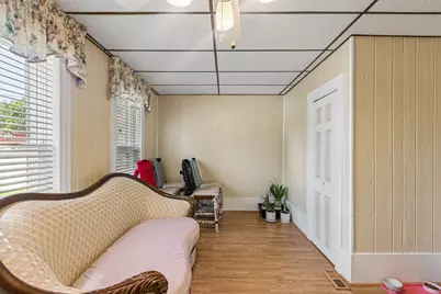 700 Villa Street, Elgin, IL 60120 - Photo 2