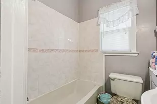 700 Villa St, Elgin, IL 60120 - Photo 10