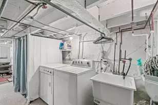 700 Villa St, Elgin, IL 60120 - Photo 12
