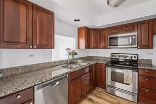 11 Foxcroft Rd, Naperville, IL 60565 - Photo 10
