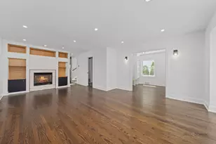 607 S Cedar Ave, Elmhurst, IL 60126 - Photo 8