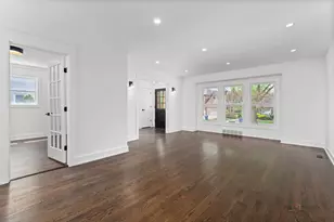607 S Cedar Ave, Elmhurst, IL 60126 - Photo 6