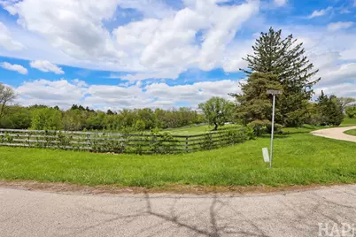 266 Steeplechase Road, Barrington, IL 60010 - Photo 2