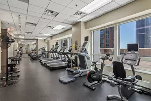 512 N McClurg Ct, Chicago, IL 60611 - Photo 28