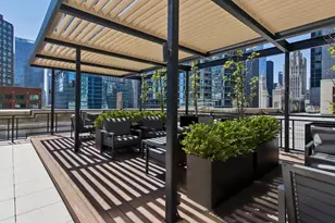 512 N McClurg Ct, Chicago, IL 60611 - Photo 34