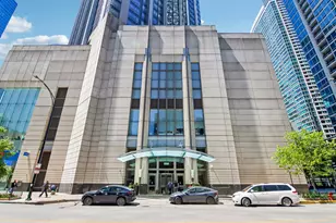 512 N McClurg Ct, Chicago, IL 60611 - Photo 2