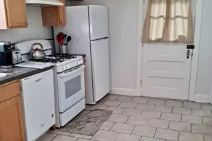 4824 Mulford St, Skokie, IL 60077 - Photo 6