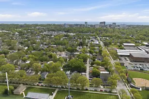 1715 Hartrey Ave, Evanston, IL 60201 - Photo 34