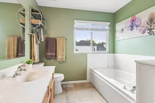 116 Ash Dr, Bolingbrook, IL 60490 - Photo 36