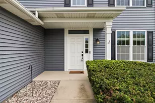 116 Ash Dr, Bolingbrook, IL 60490 - Photo 4