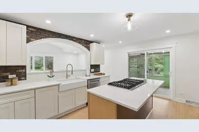 28W521 Purnell Road, West Chicago, IL 60185 - Photo 10