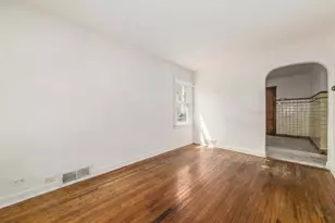 4438 N Narragansett Ave, Harwood Heights, IL 60706 - Photo 4