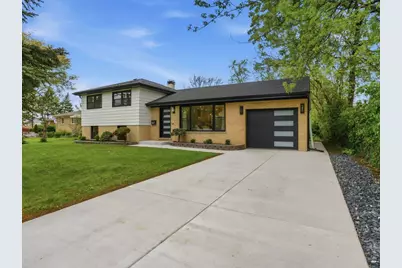 1602 W Willow Lane, Mount Prospect, IL 60056 - Photo 2