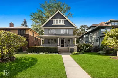 229 S Ridgeland Avenue, Oak Park, IL 60302 - Photo 1