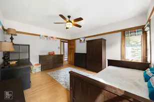 229 S Ridgeland Ave, Oak Park, IL 60302 - Photo 14