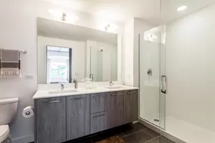 1590 Elmwood Ave, Evanston, IL 60201 - Photo 4