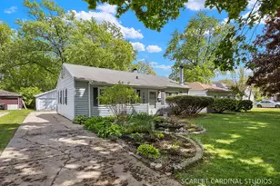 1209 Fischer St, Wheaton, IL 60189 - Photo 2