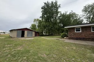 909 S McKinley St, Havana, IL 62644 - Photo 26