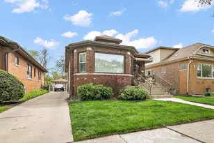 1819 W 105th St, Chicago, IL 60643 - Photo 2