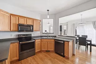 2211 Autumn Ln, Dekalb, IL 60115 - Photo 14