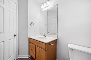 2211 Autumn Ln, Dekalb, IL 60115 - Photo 16