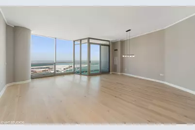 420 E Waterside Drive #4414, Chicago, IL 60601 - Photo 2