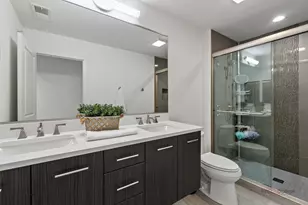 2240 Washington Dr, Northbrook, IL 60062 - Photo 30
