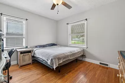756 Douglas Street, Morris, IL 60450 - Photo 18