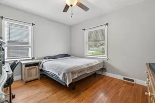 756 Douglas St, Morris, IL 60450 - Photo 18