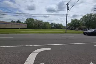 403-405 S Lincolnway St, North Aurora, IL 60542 - Photo 1