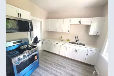 631 Watson Street, Aurora, IL 60505 - Photo 2