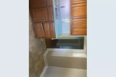 126 S Thornwood Avenue, Davenport, IA 52802 - Photo 12