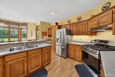 6911 Prairie Drive, Spring Grove, IL 60081 - Photo 10