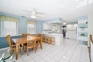 7727 N Oconto Ave, Niles, IL 60714 - Photo 8