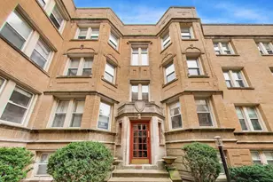 6813 N Lakewood Ave, Chicago, IL 60626 - Photo 2