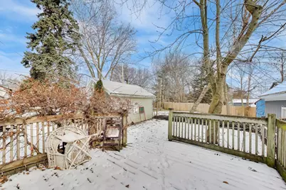 444 S Elmwood Drive, Aurora, IL 60506 - Photo 30