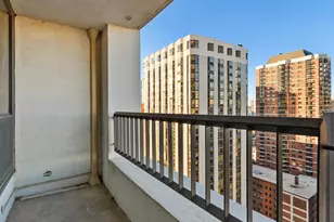 1030 N State St, Chicago, IL 60610 - Photo 6