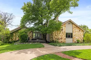 2103 Pebble Creek Dr, Lisle, IL 60532 - Photo 1