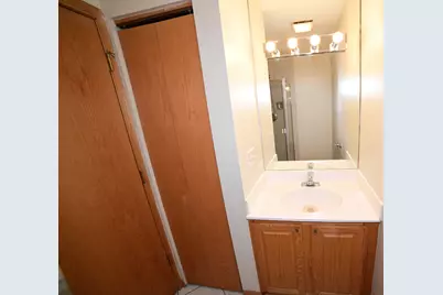 5805 W Eddy Street #1D, Chicago, IL 60634 - Photo 12