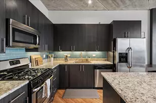 3201 W Leland Ave, Chicago, IL 60625 - Photo 8